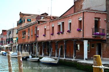 We explore Murano, DSE_7959_b_H490